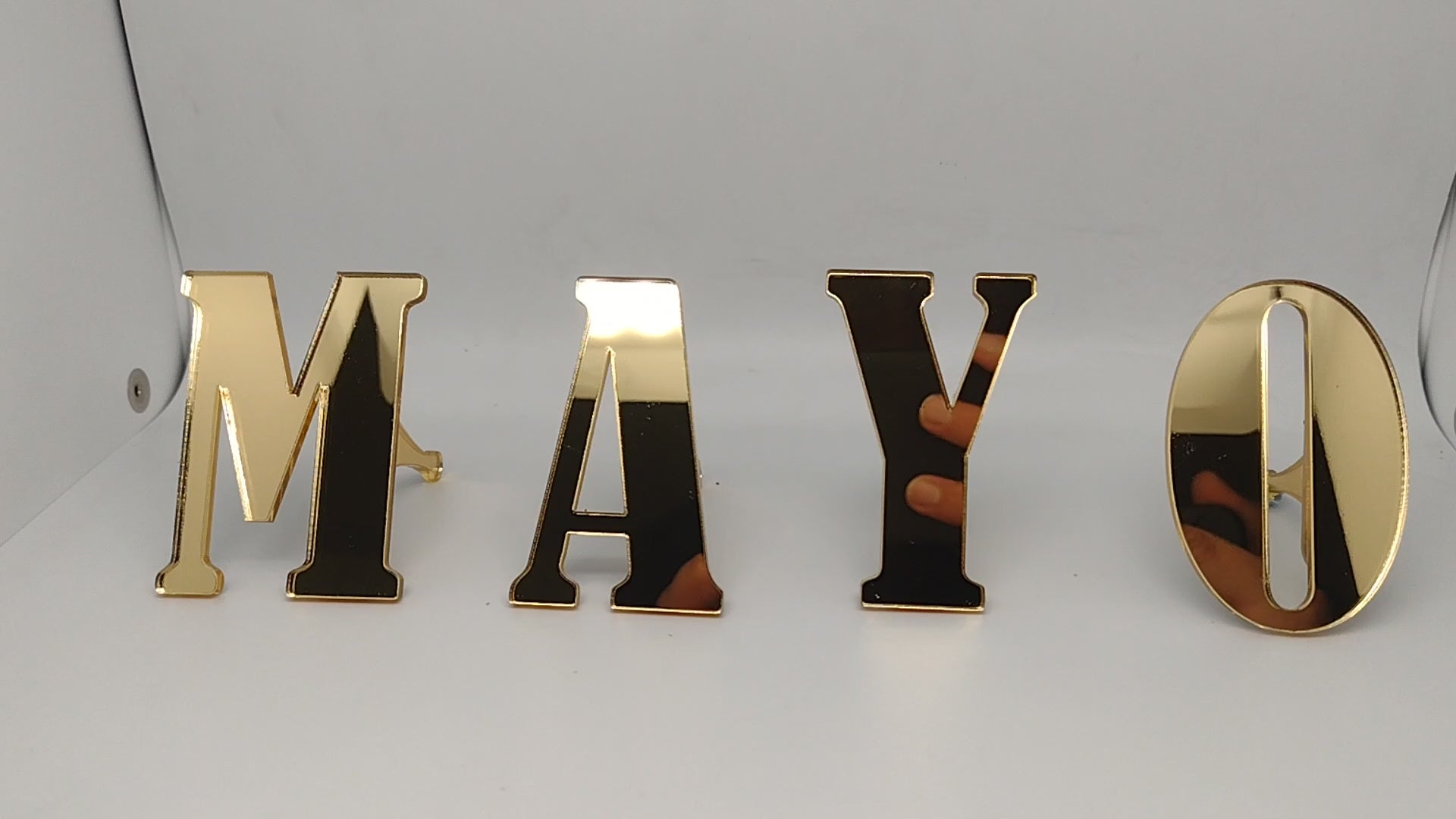 Letter with holder Cake Fropper